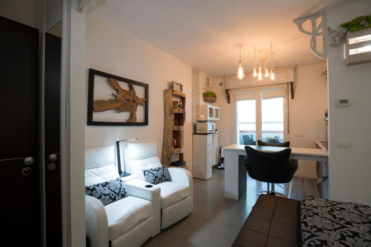 Come Sentirsi A Casa Piacenza Exterior foto