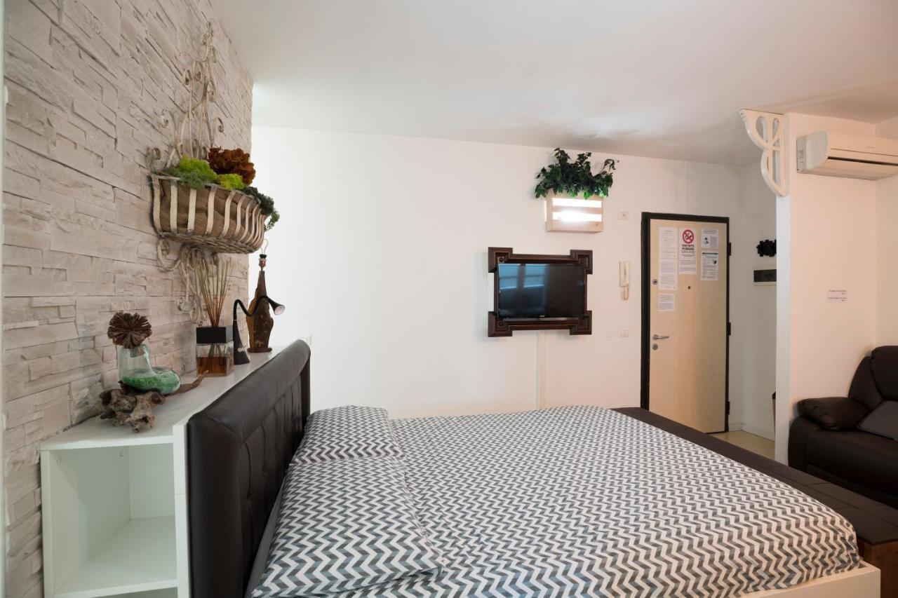 Come Sentirsi A Casa Piacenza Exterior foto